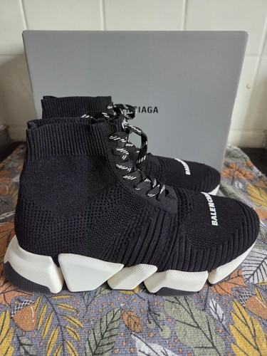 Balenciaga Black Speed Lace Up 2.0 - UK 6 - EU 40 - Fit UK 7 Perfectly - Picture 5 of 10