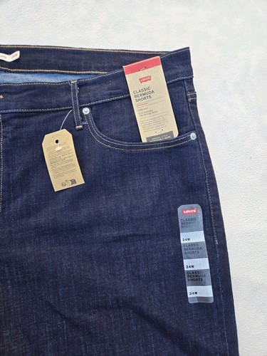 Pantalones Cortos de Jean Levi's Para Mujer Talla 24W Azul Oscuro Clásicos Bermudas Puños Denim Nuevos con Etiquetas - Imagen 3 de 9