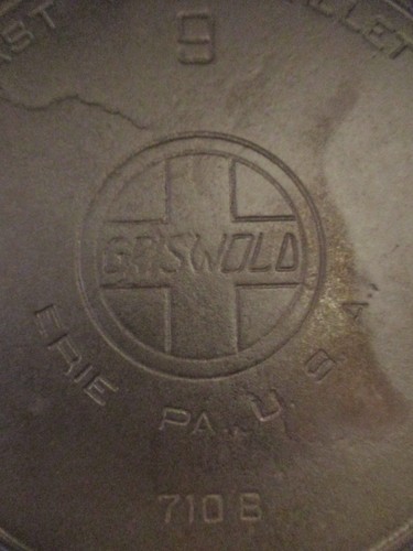 Griswold 710 B Gusseisen Pfanne #9 schräges Logo Erie PA 10,5" ~ Ausgießer Ref. CA-08 - Bild 8 von 9