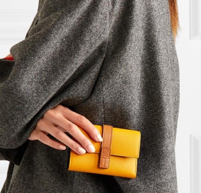 loewe small vertical wallet