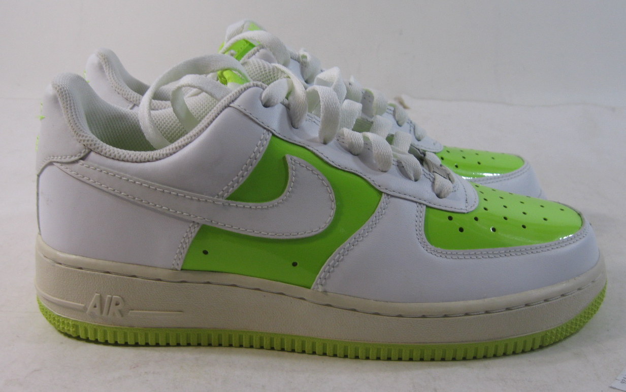 Nike Wmns Air Force 1 07 - 315115712/Authentic Shoes Volt/White Size 7.5 Nike Wmns Air Force 1 07 - 315115712/Authentic Shoes Volt/White Size 7.5