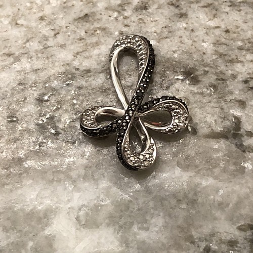 SUN 925 Sterling Silver Real Round-Cut Black & White Diamond Cross Pendant - Picture 4 of 11