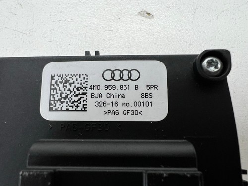 2017-2022 AUDI Q7 SQ7 - REAR 3RD ROW LEFT / RIGHT SEAT RELEASE SWITCH OEM - Picture 9 of 11