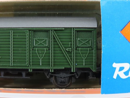 N Scale Roco 25079 DB Deutsche Bahn Covered Freight Wagon - Picture 3 of 11