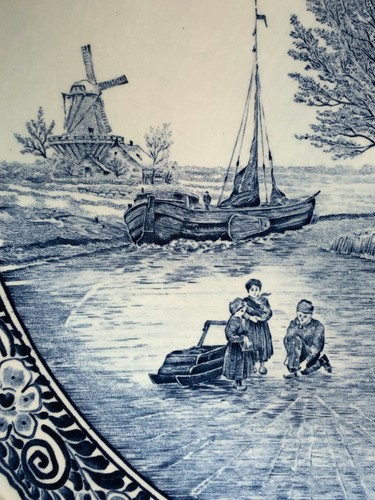 Delfts Boch Royal Spinx Holland Blue Hanging Plate T. Sonneville BIG 15" CHARGER - Foto 4 di 11