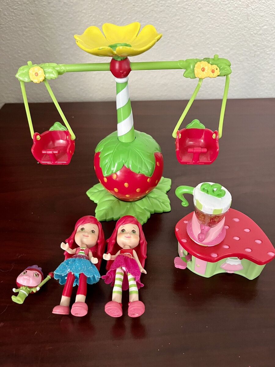 Amazon.com: Set of 2 POP! Strawberry Shortcake & Huckleberry