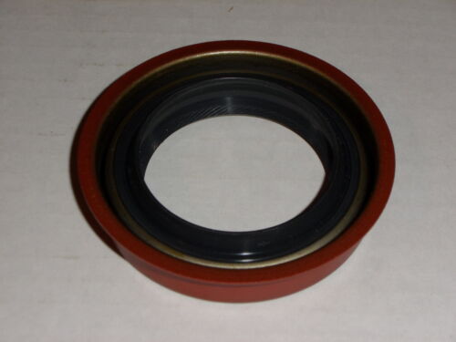 GM TH THM 400 Turbo Hydramatic Automatic Transmission Extension Housing Oil Seal - Picture 3 of 3
