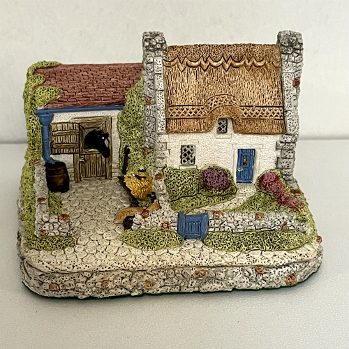 Follyfoot Fraser Creations Made in Scotland 1990 Sculpture Cottage Stable - Picture 2 of 12