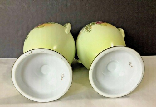 Two VTG Hand Painted Grapes Germany Porcelain 10-1/2” Tall Vases signed A. Koch - Picture 8 of 8