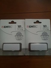 2x Emtec 16 GB Flash Drive USB 2.0 Wallpaper White