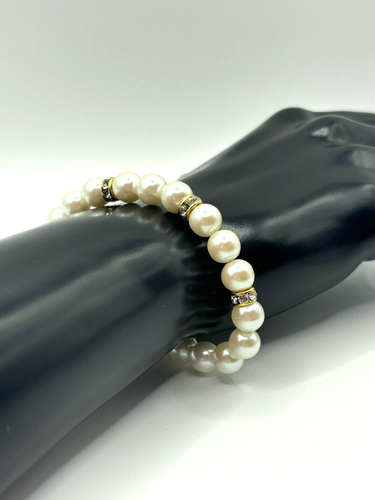 White Pearlescent Simulated Pearl Beaded Crystal Rhinestone Gold Tone Bracelet - Picture 16 of 19