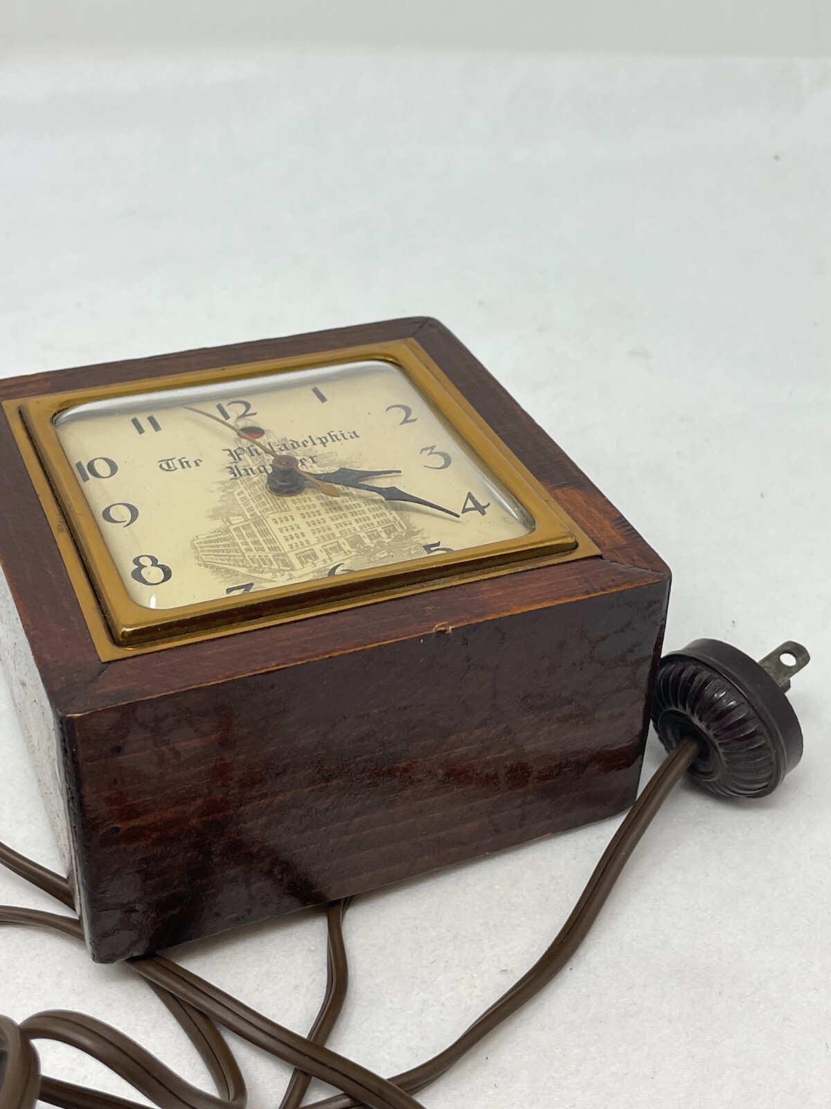 VINTAGE THE PHILADELPHIA INQUIRER WARREN TELECHRON WOODEN ELECTRIC DESK