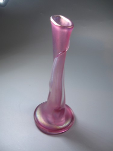 1990 Zellique Studio 7-1/4" Art Vase Iridescent pink With Swirl - Picture 4 of 8