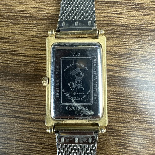 Disney Winnie The Pooh Womens Gold Toned Bracelet Band Analog Watch Dainty Small - Picture 3 of 13