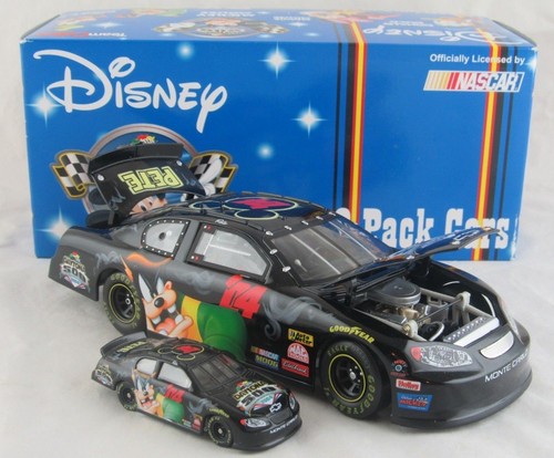 Disney Team Caliber Preferred PETE Daytona 500 NASCAR 2 Pack 2004 - Picture 1 of 7