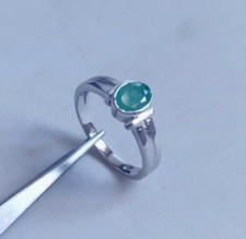 Natural Emerald Oval Gemstone Ring 925 Sterling Silver Handmade Wedding Jewelry