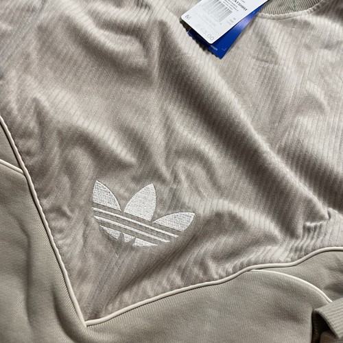 Adidas Velour Sweatshirt Boxy Cropped M Women’s Trefoil NWT BF - Picture 2 of 8