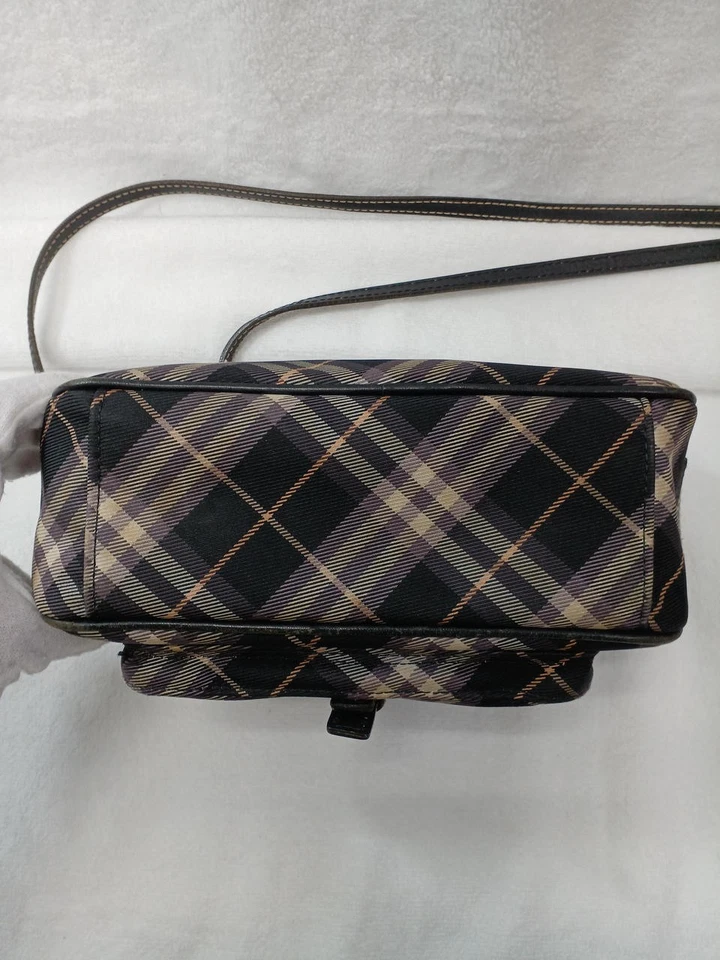 BURBERRY BLUE LABEL Número de modelo: Nova Check Nylon Hombro Foto 3 de 4