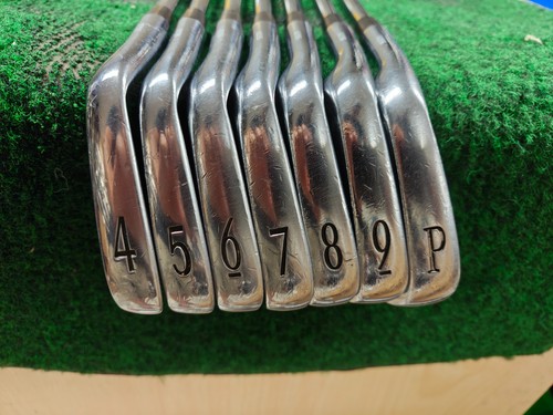 Titleist 695.MB Iron Set 4-PW Steel Shaft Stiff Flex Left Handed LH S300 Nice - Picture 2 of 10