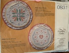NIP Vintage 1984 The Creative Circle 0831 Album Floral Hoop Candlewicking Kit