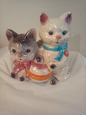 Vtg Homco Persian cat figures with iridescent details 1980's-1990's