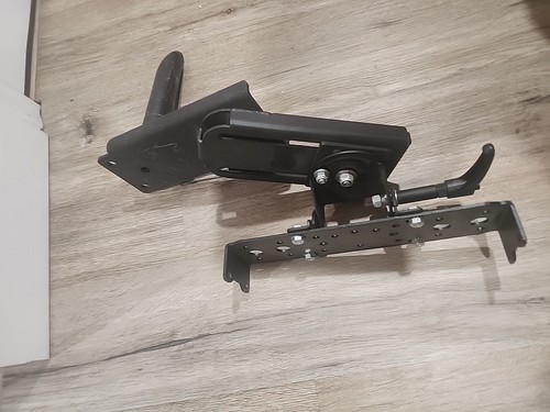 Gamber Johnson - Vehicle Laptop Pole Mount with Swivel Mount - CF-54/FZ-55 - 第 3/4 張圖片