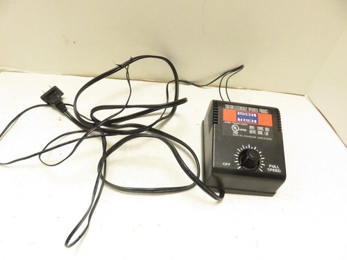 LIONEL- 32923- 30 WATT A/C OUT - VARIABLE TRANSFORMER FOR ACCESSORIES- EXC.- H37 - Picture 2 of 3