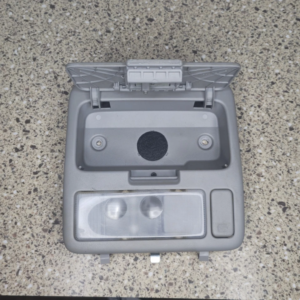 2001-2005 Toyota RAV4 Dome Map Light Reading Lamp Roof Gray Original 10000309 - Image 2 of 4