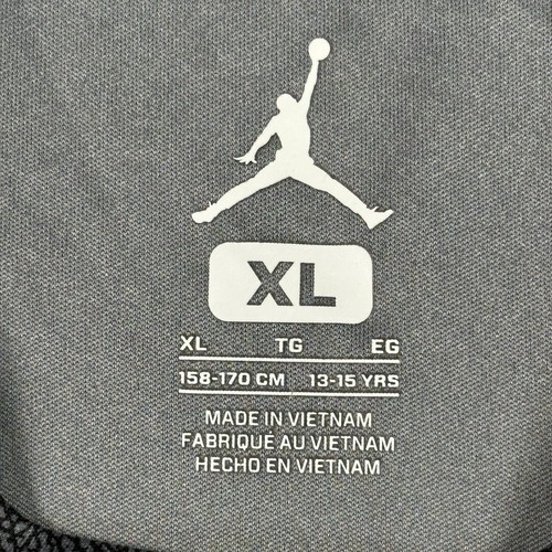 Nike Air Jordan Boys T-Shirt All Over Elephant Print Short Sleeve XL13-15 Y Gray - Picture 3 of 6