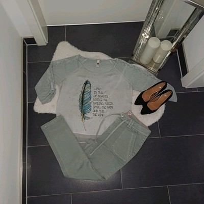 Neu Outfit 38 40 Tredy Blusenshirt spitze mintgrün Jeanshose StreetOne gr.29 Top