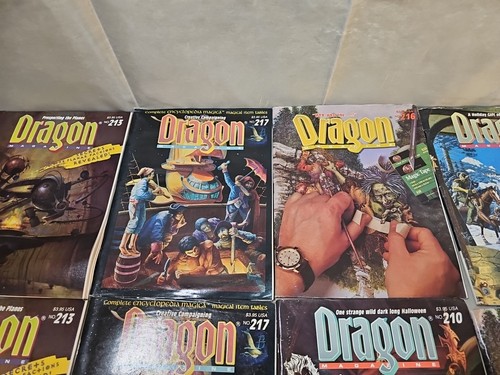 Lote de 17 revistas Dragon. #s 210, 212, 213, 215, 217, 217, - Imagen 2 de 12