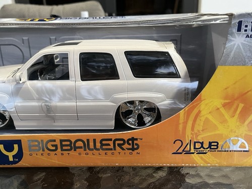 Dub City 24" Jada Toy BIG BALLERS 2002 Cadillac Escalade 1:18 RARE new NIB - Picture 3 of 13