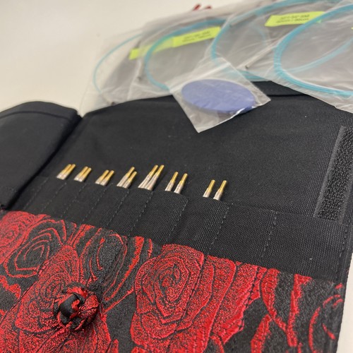 HiyaHiya 4" Steel Small Interchangeable Knitting Needle Set, Red Floral Case - Picture 4 of 10
