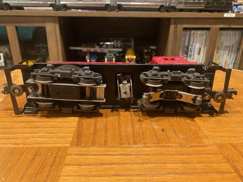 Lionel 600 MKT NW-2 Model Train Switcher - Picture 4 of 8