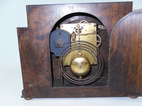 Fabulous Art Deco Wooden Cased Mantle Clock, Working. 11 x 8.5 x 4.5" #W2 - Picture 6 of 7
