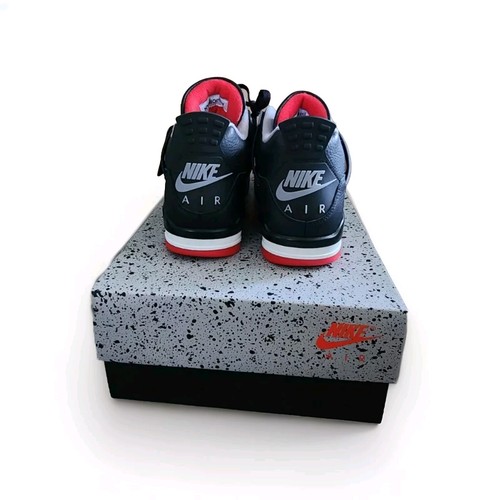 Jordan 4 Retro Bred Reimagined - Código de estilo: FV5029-006 - Imagen 4 de 7
