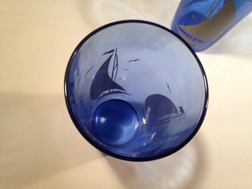 Depression Glass - "Sailboats" 4 7/8" 10oz. Ice Tea Tumbler - Picture 4 of 4