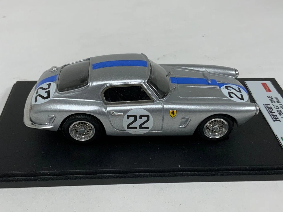 Top Model Ferrari 250 GT SWB de 1960 24 Horas Le Mans TR356 1/43 - Imagem 3 de 4