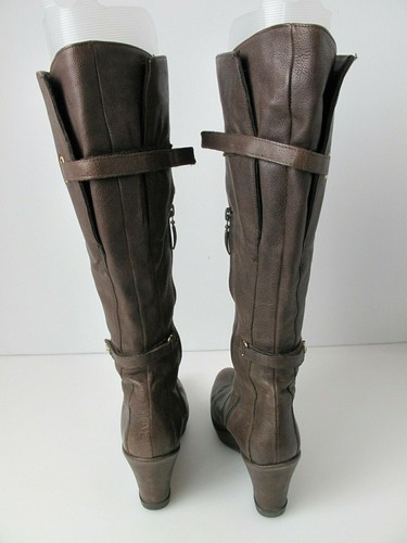 Botas hasta la rodilla Cesare Paciotti 4US cuero marrón talla 39 - Imagen 6 de 10