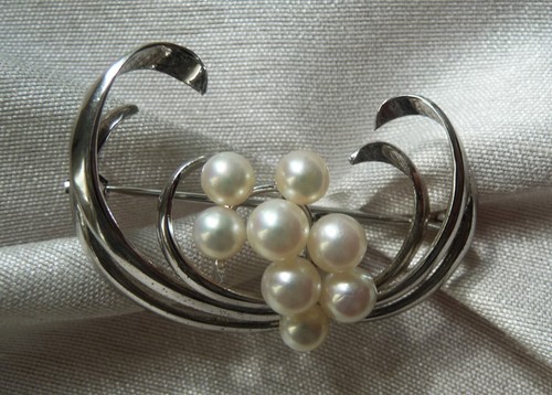 GORGEOUS MIKIMOTO OCEAN AKOYA PEARLS STERLING SILVER FIGURAL SPRAY PIN BROOCH! - Picture 3 of 11