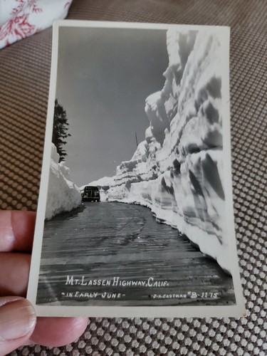 VINTAGE RPPC JUNE VIEW - OLD CAR SNOWBANK MT LASSEN HIGHWAY CALIFORNIA POST CARD - Picture 4 of 5