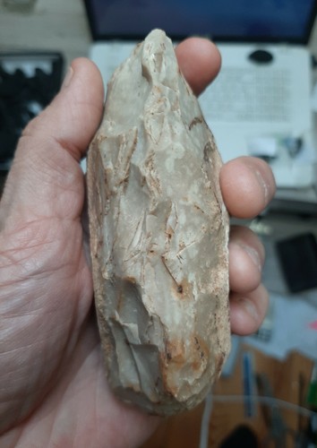 Paleolithic / Mousterian flaked axe - 11,2cm - Upper paleolithic Neanderthal - Picture 3 of 7