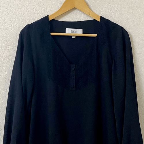 Textile Elizabeth & James Boho Dress Size Medium Black Bibbed Long Sleeve - Picture 2 of 5