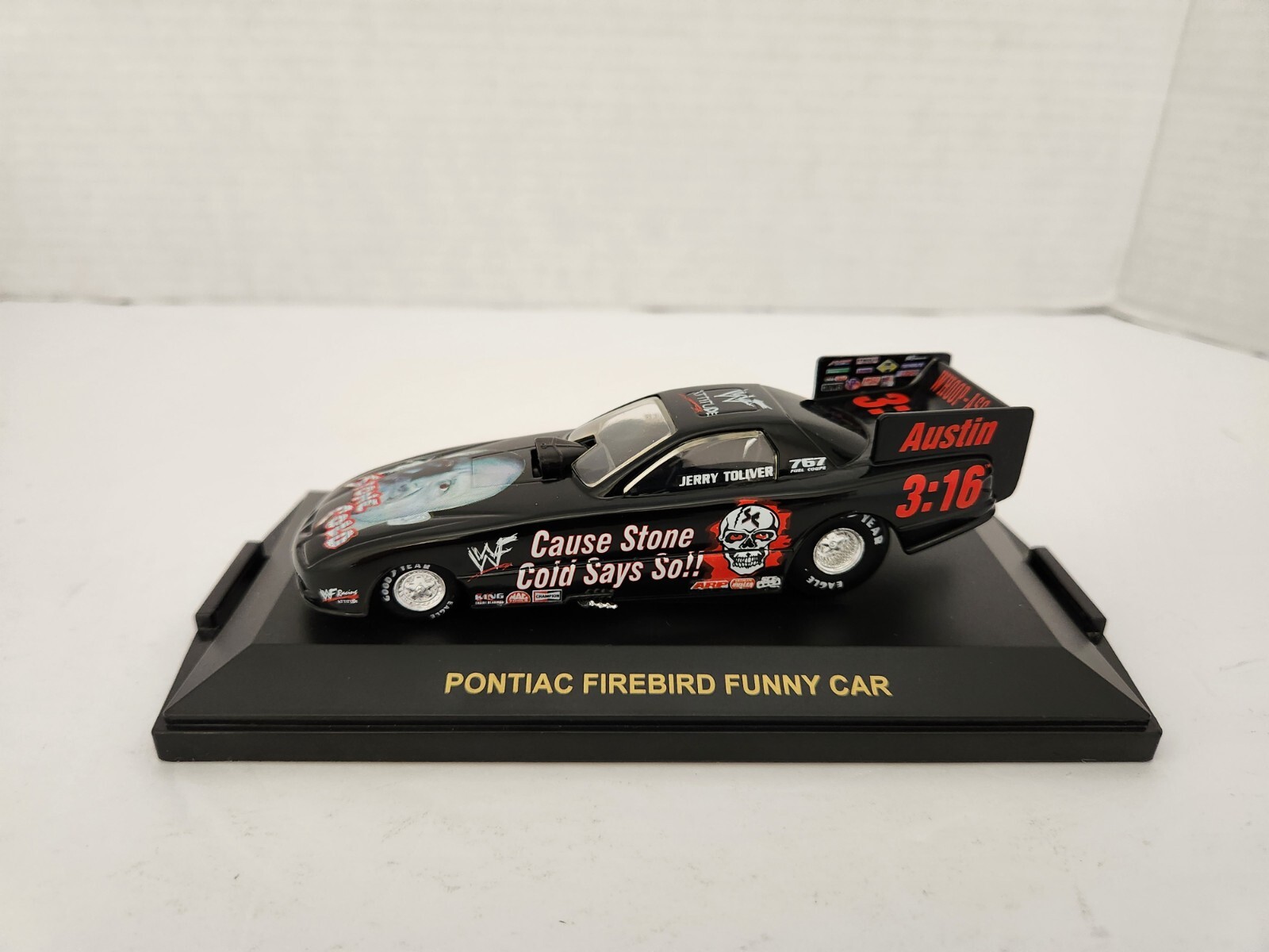Picture 5 of 24