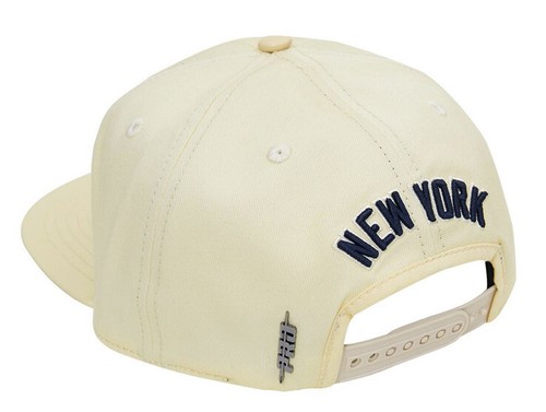 NEW YORK YANKEES LOGO SUBWAY SERIES SNAPBACK Pro Standard Hat Cream - Picture 3 of 5