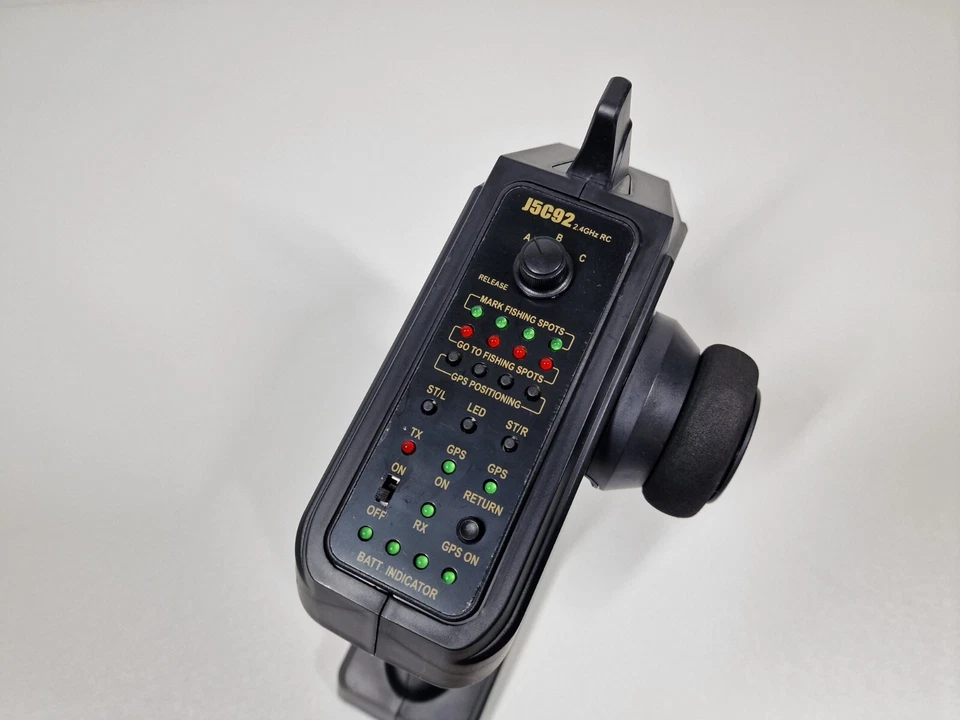 Amewi 26082 Baiting 2500G GPS Rc Futterboot Fernsteuerung 2.4Ghz Ersatzteile - Bild 3 von 4