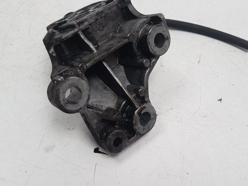 VOLVO V70 S60 S80 XC90 2001-2007 2.4 D5 FRONT LOWER VACUUM ENGINE MOUNT 30680751 - Image 3 of 4