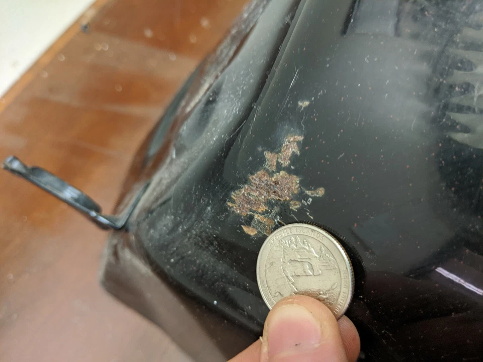 Triumph Rocket3 Classic Roadster Rear Fender - Image 3 of 4