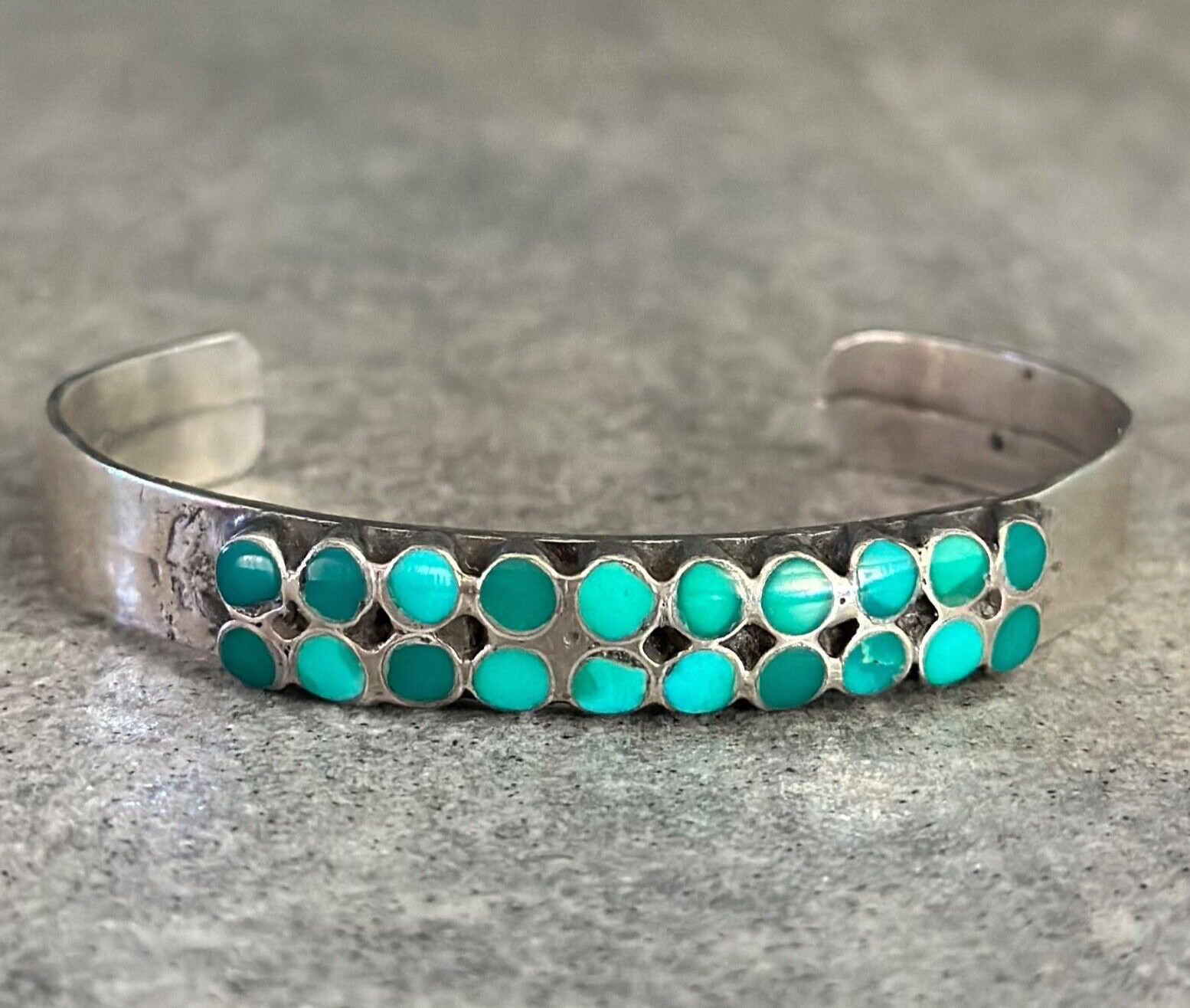Opulent Vintage Zuni Royston Turquoise Knifewing Native American Jewelry Silver Bracelet Opulent Vintage Zuni Royston Turquoise Knifewing Native American Jewelry Silver Bracelet