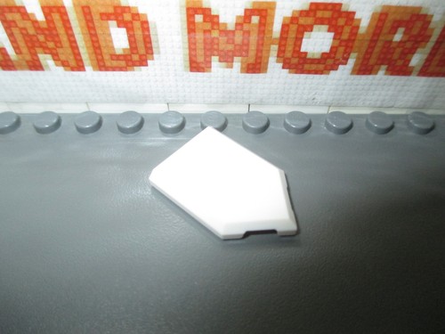 Lego - Tile 2x3 Pentagonal Nexo Power Shield Pattern 22385 - Choose Model - Imagen 5 de 89